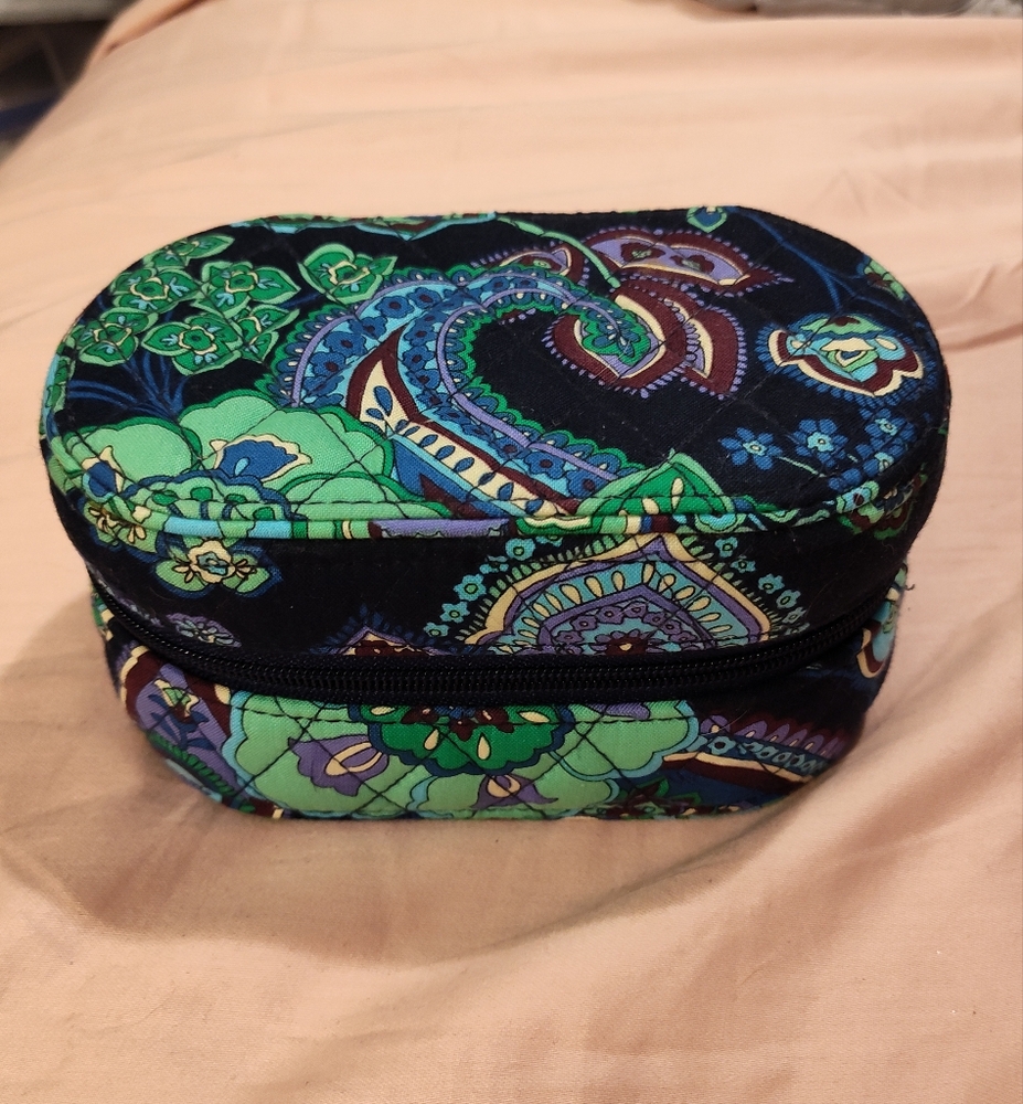 Like-New VERA BRADLEY Jewelry Trunk